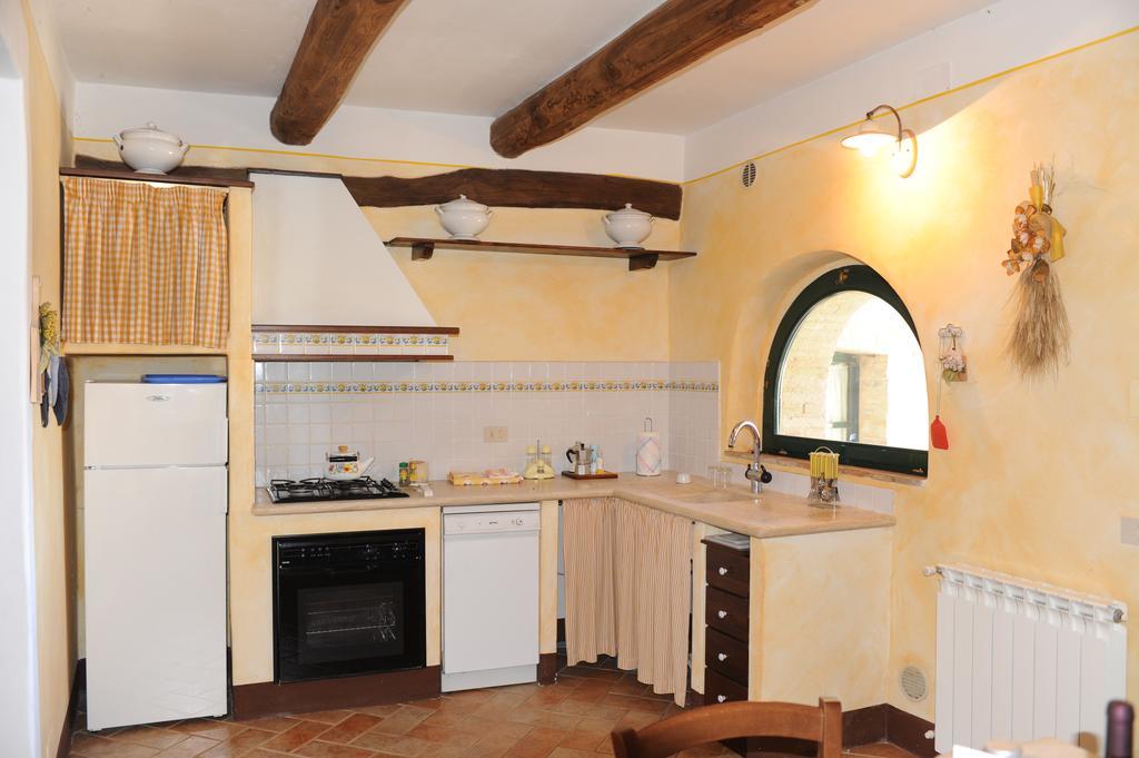 Agriturismo Erta Villa Casole dʼElsa Kültér fotó