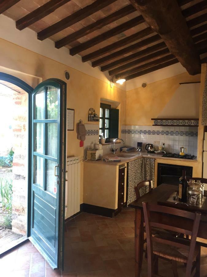 Agriturismo Erta Villa Casole dʼElsa Kültér fotó